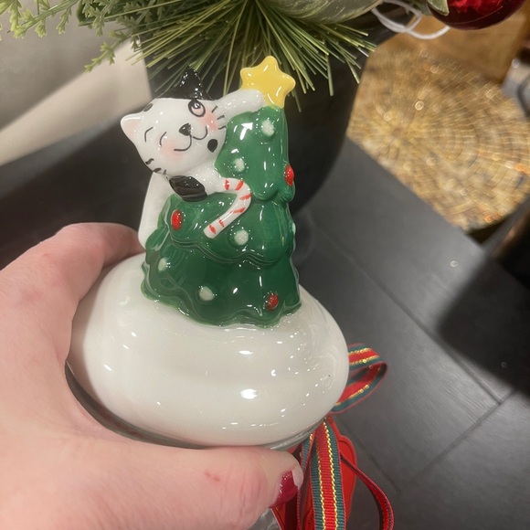 Christmas Cat in a Christmas Tree Ceramic Lid Glass Jar Canister NWT - Picture 3 of 7